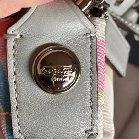 Coach Carly Signature Optic Hobo Bag jacquard fabric silver leather trim/chain - Picture 8 of 16